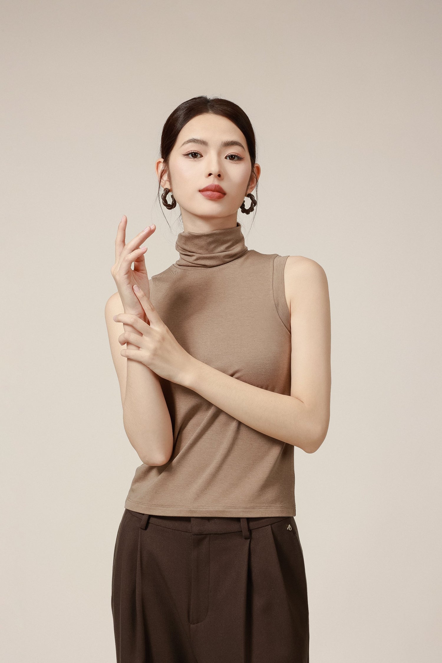 CatWarm High Neck Warm Ear-Wrap Tank
