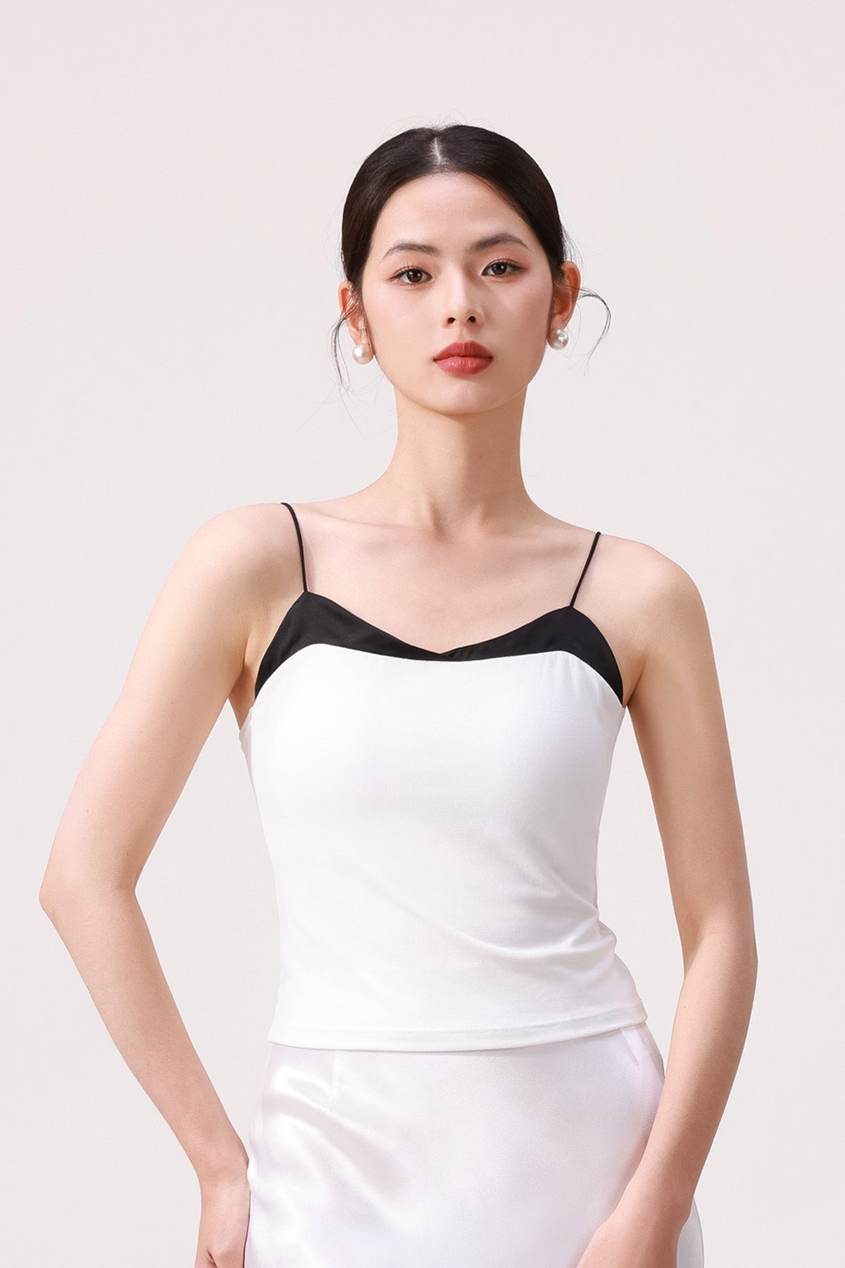 Cloud Color-Block Tank Top with Built-in Bra Pads