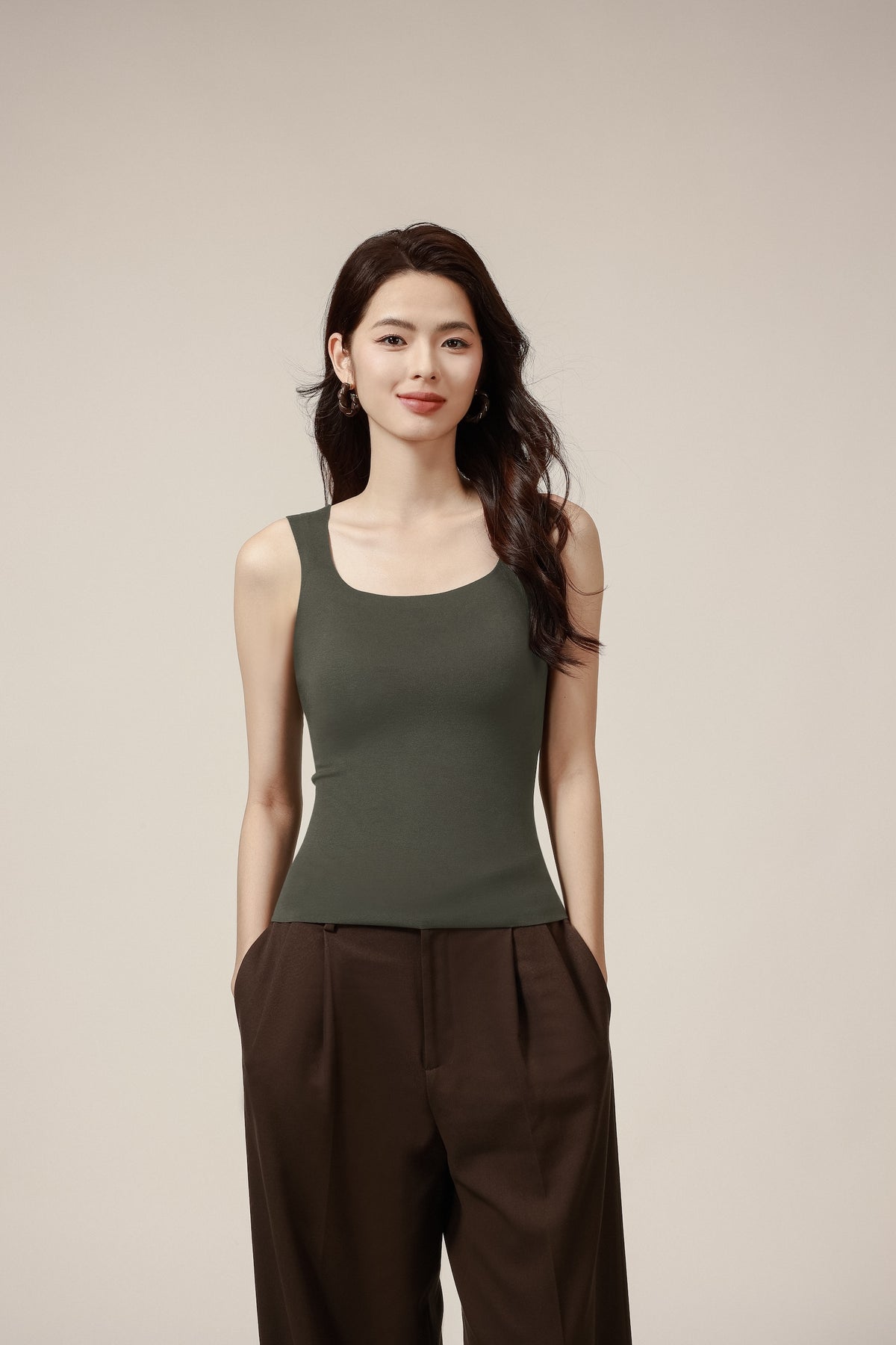 Heatwave Sleek Thermal U-Neck Tank Top w/ Built-in Bra