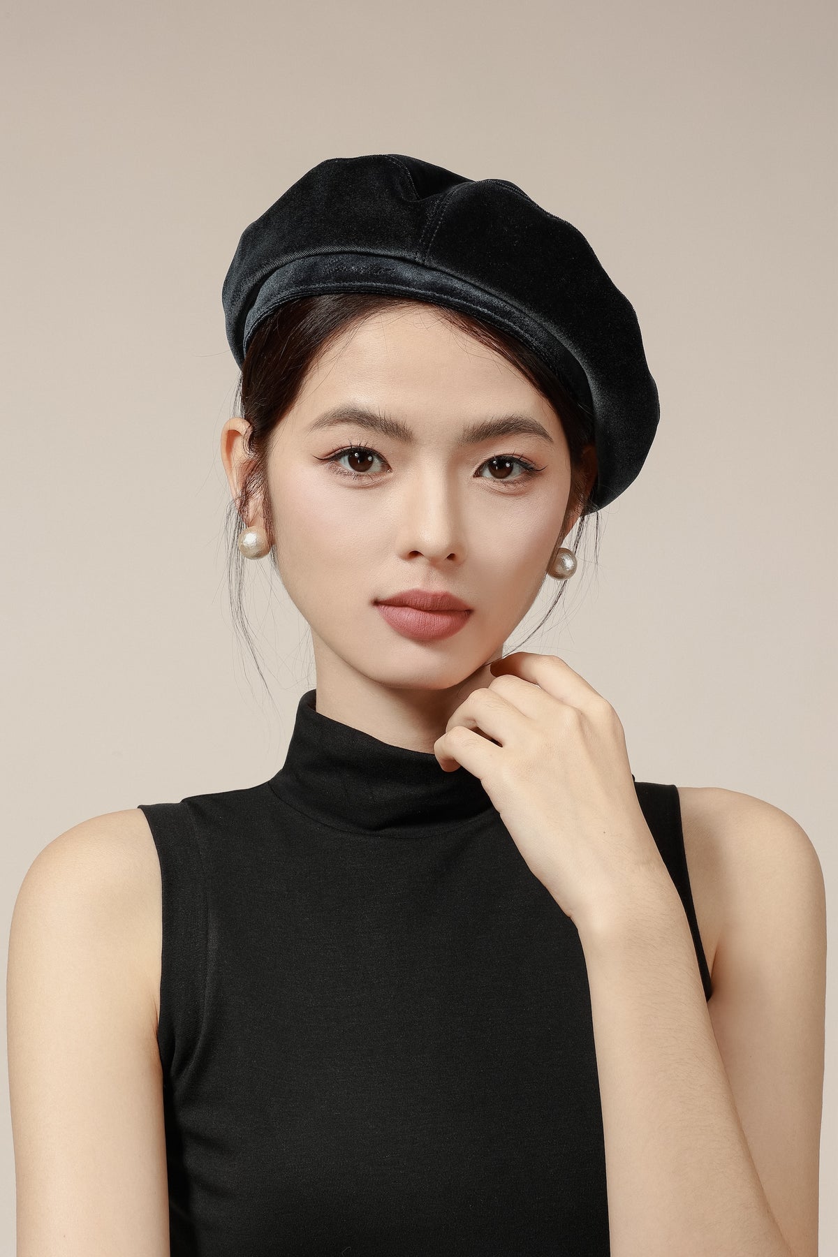 Luster Velvet Sculptural Beret Hat