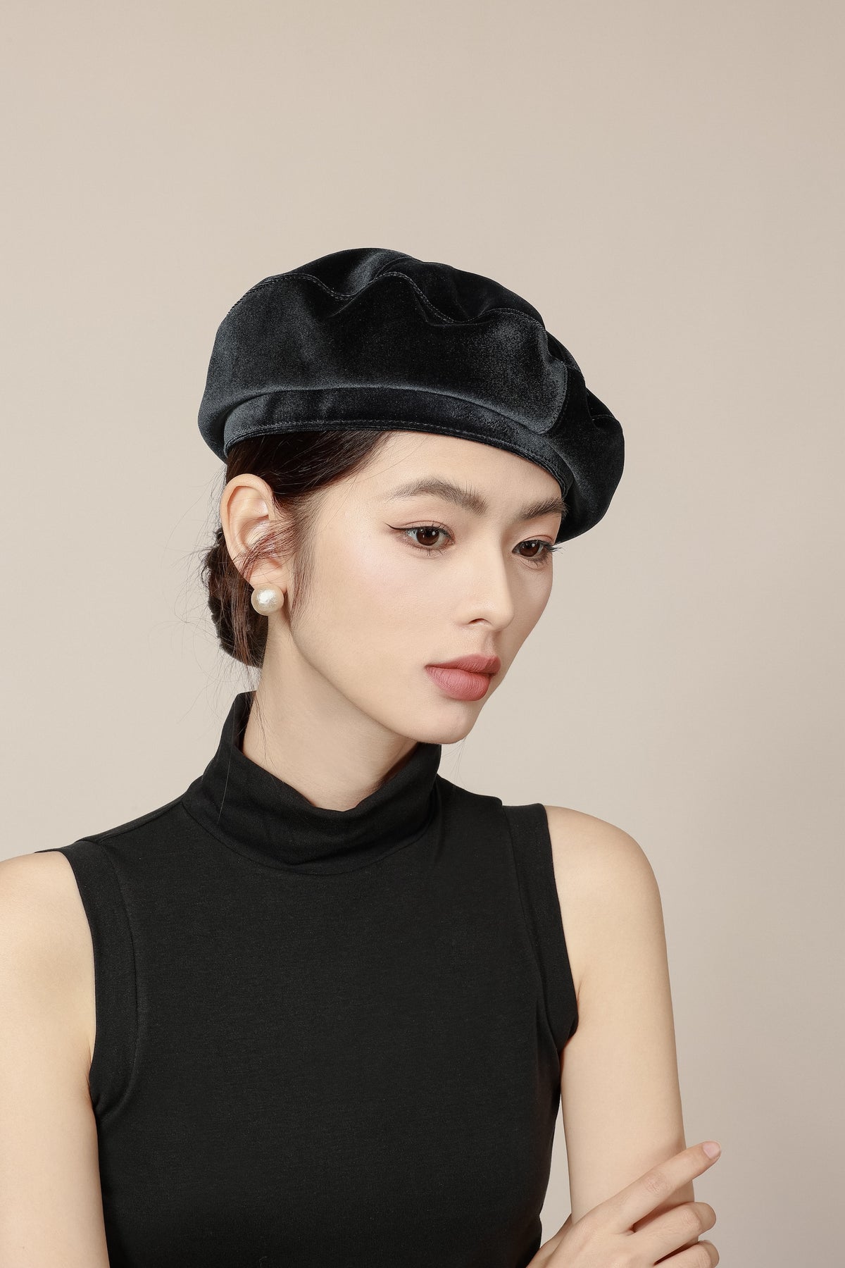 Luster Velvet Sculptural Beret Hat