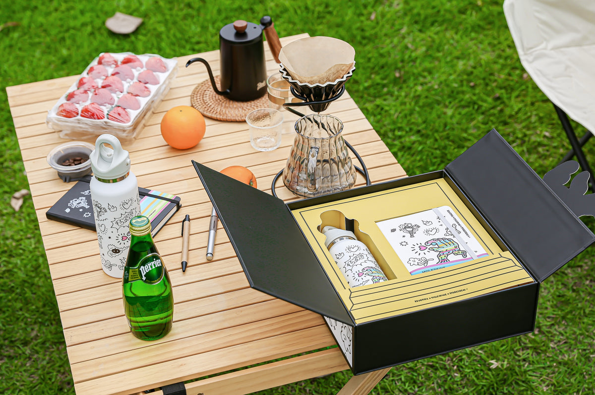 Hydrate & Inspire: Limited Edition Revomax & Moleskine Gift Set